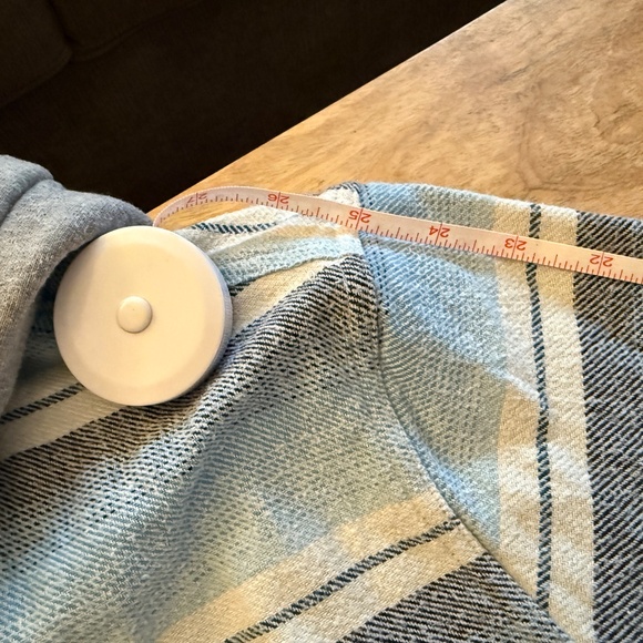 johnnie-O | M | Surflannel Hoodie - Picture 9 of 9